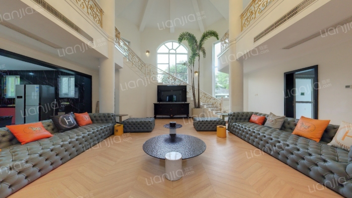 伊莎士花园二手房实景图