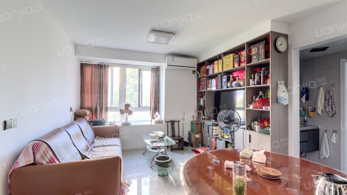 国庆嘉苑二手房实景图