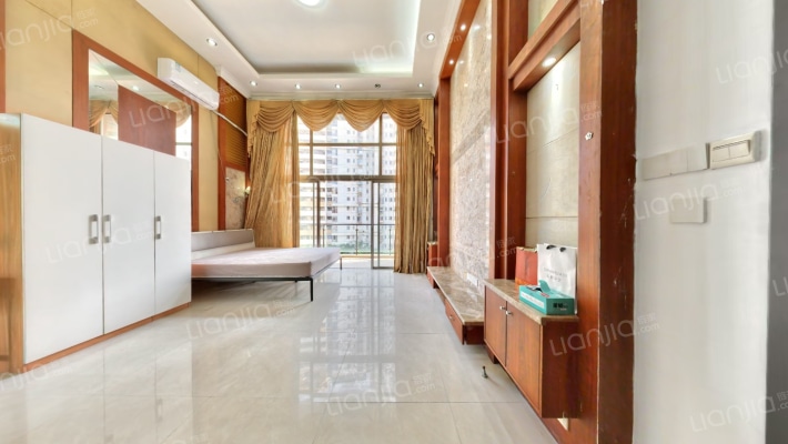 深业新岸线一期二手房实景图