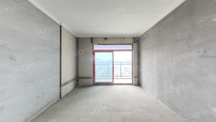 鸿发世纪华府二手房实景图