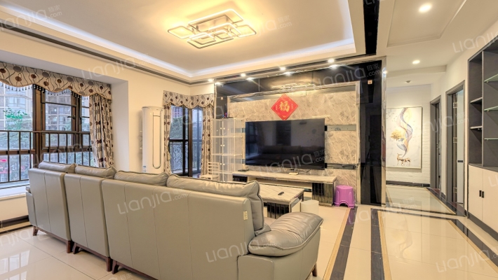 中信凯旋公馆二手房实景图