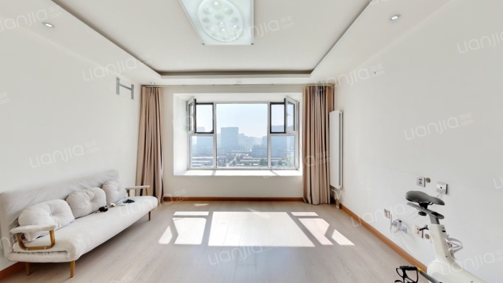 鸿业兴园一区二手房实景图