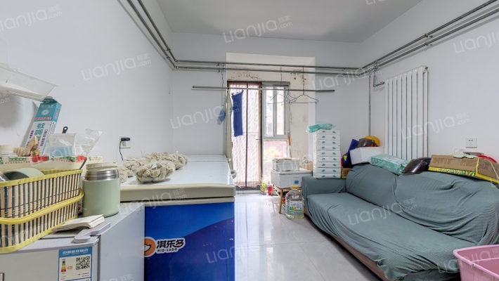 秦岭路5号院二手房实景图