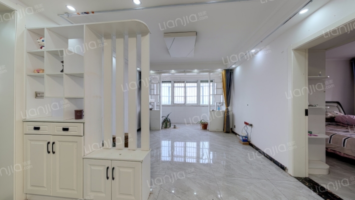 安居九期西区二手房实景图