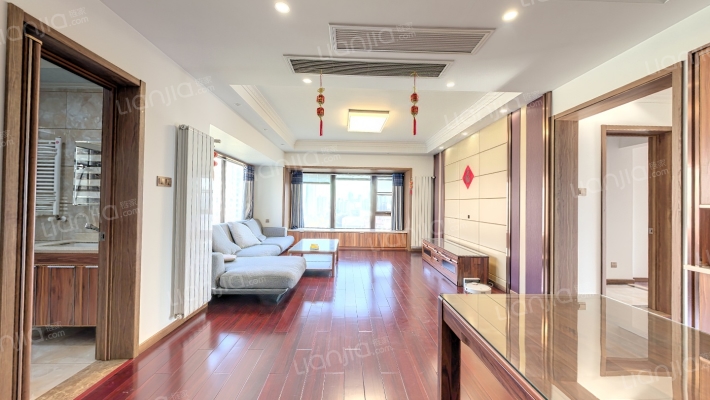 奥体新城青桐园二手房实景图