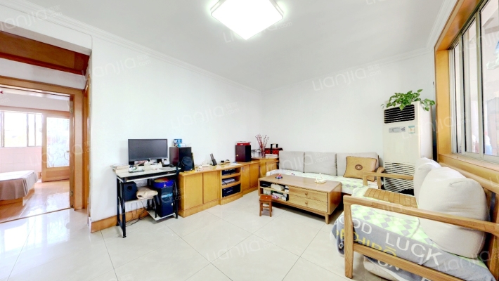 快阁苑霞秋坊二手房实景图