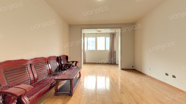 渭凤村二手房实景图