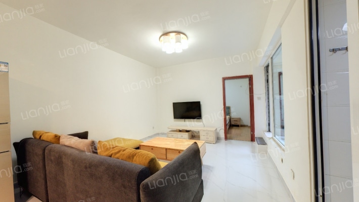 云翔金谷二手房实景图