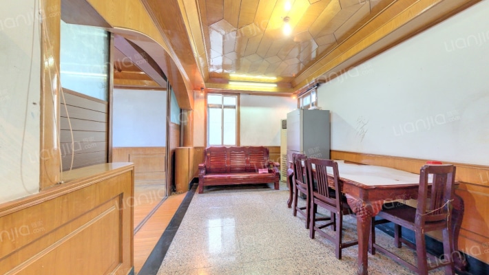 樱花小区二手房实景图