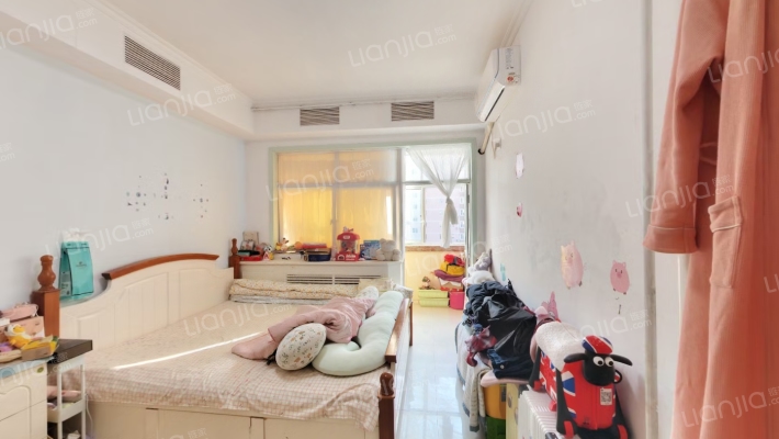 燕子山路55号院二手房实景图