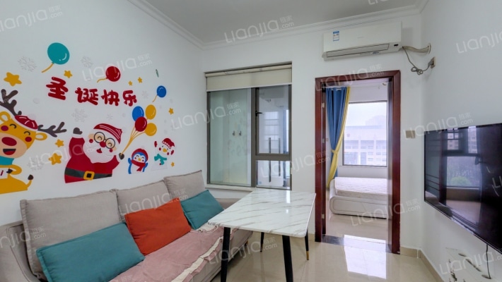 翡翠年华二手房实景图