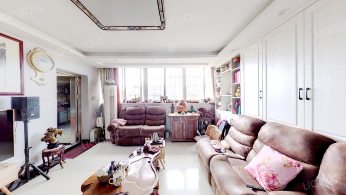 中河丽园二手房实景图