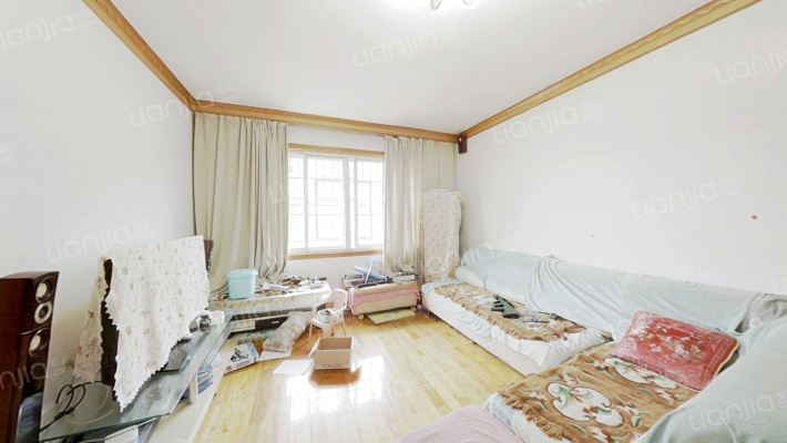 亚雄住宅小区二手房实景图