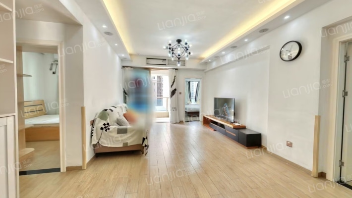 万城名座花园二手房实景图