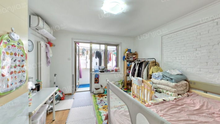 延静西里二手房实景图