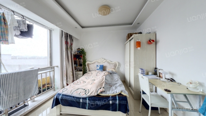 地铁东城广场二手房实景图