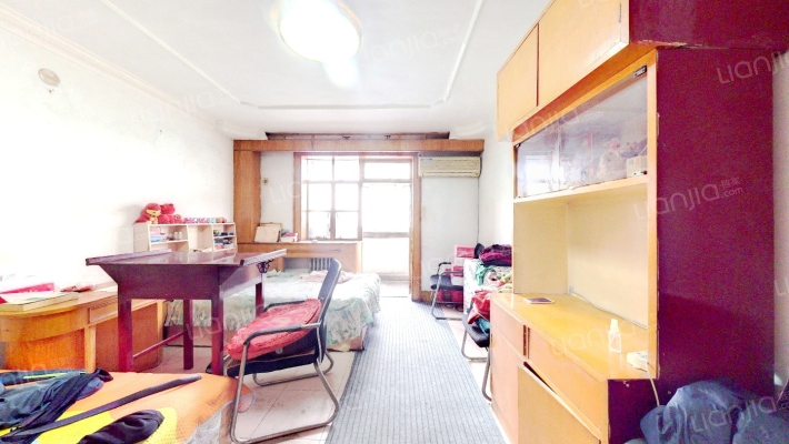 荣兴温泉公寓二手房实景图