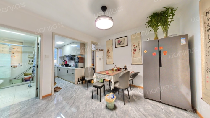 龙西路二手房实景图