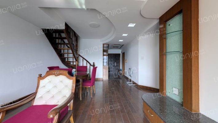 金都华庭二手房实景图