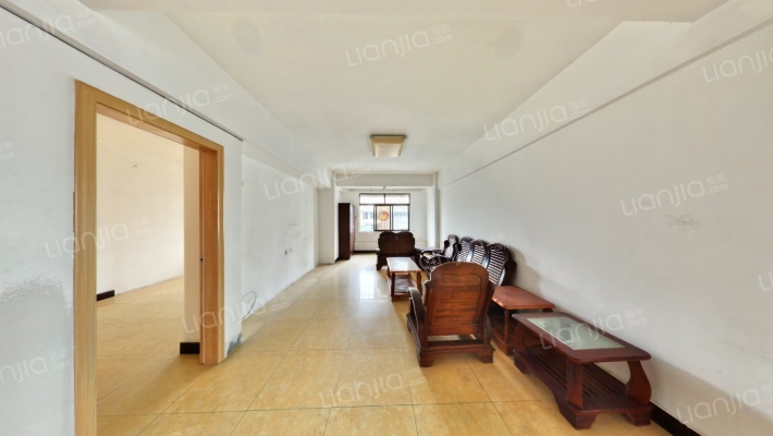 合力大厦二手房实景图