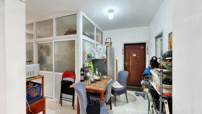 馨梅福苑西区二手房实景图