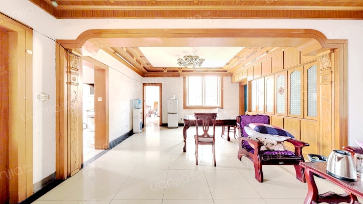 童泾北路17号二手房实景图