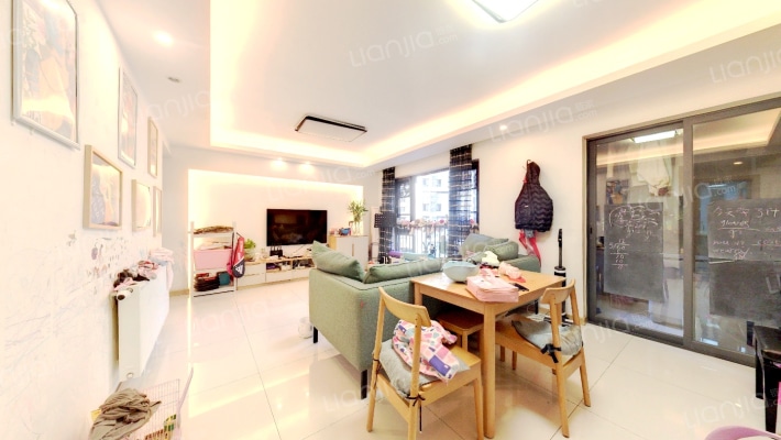 万科金润华府二手房实景图