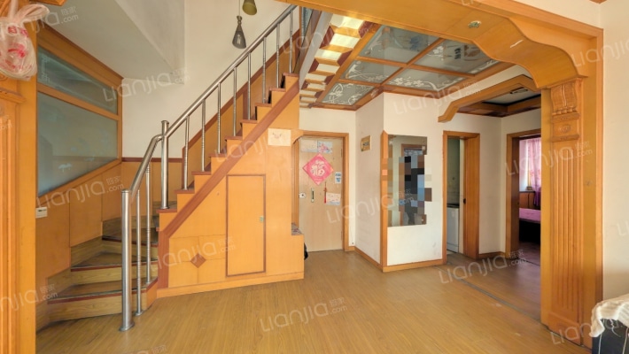 世纪花园二手房实景图