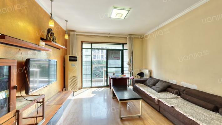 南国明珠一期二手房实景图