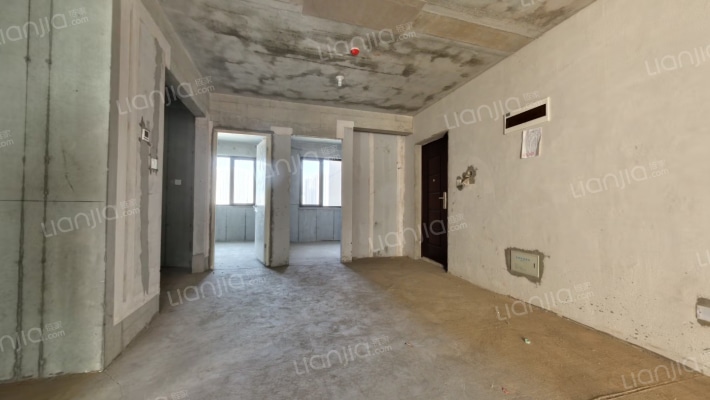 鸿锦城天逸二手房实景图