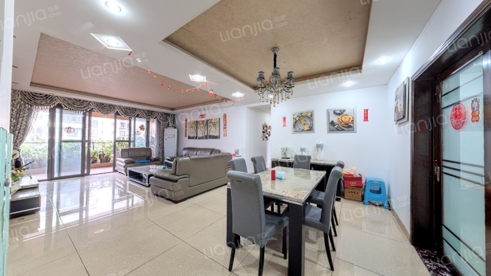 四海逸家一期二手房实景图