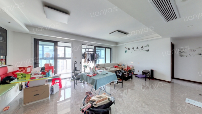 金地荣安悦峰园二手房实景图