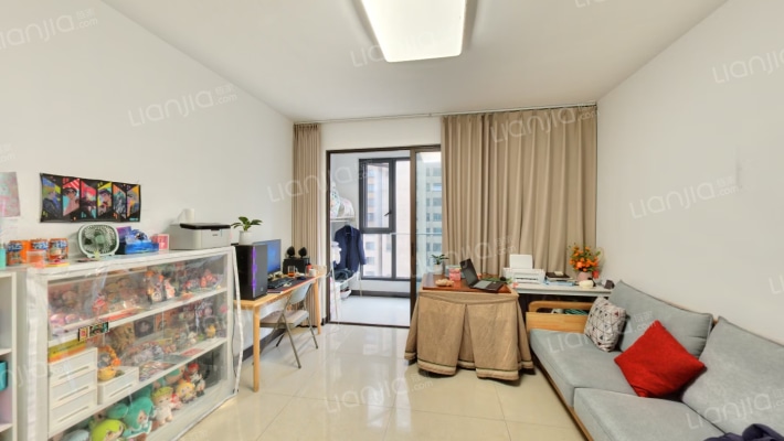 水映加州依云郡二手房实景图