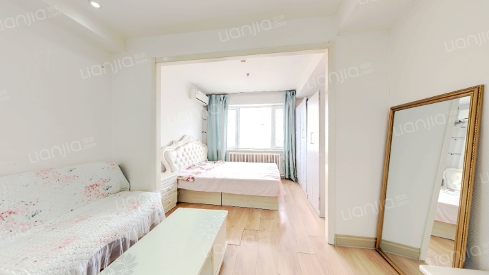 万向城二手房实景图