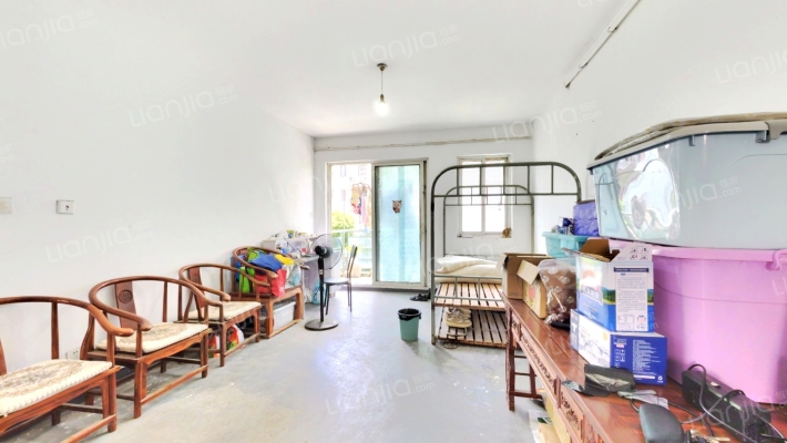 上海捷克住宅小区(公寓)二手房实景图