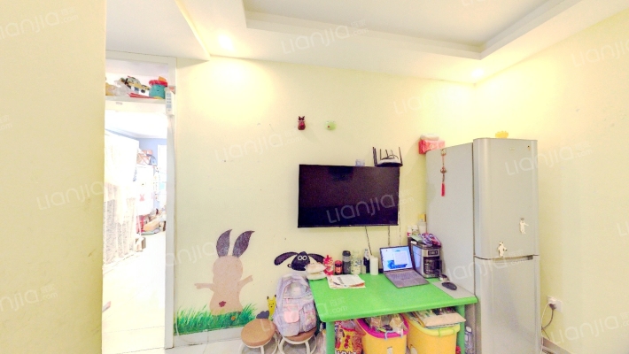 制锦市西杆面巷二手房实景图