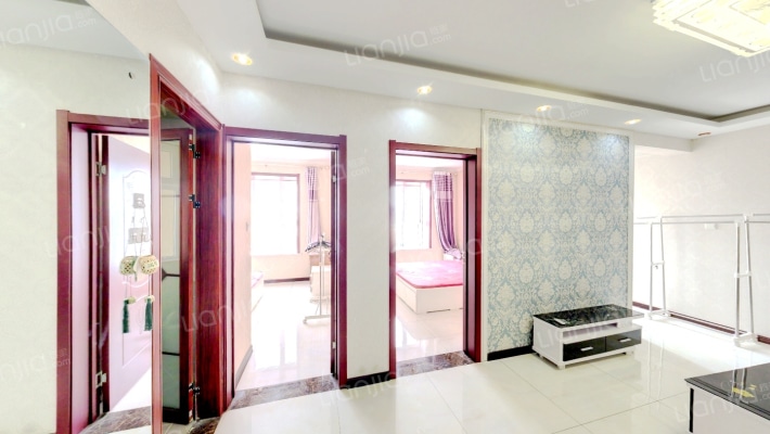 山佑龙城苑二手房实景图