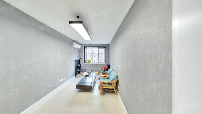 海委公寓二手房实景图