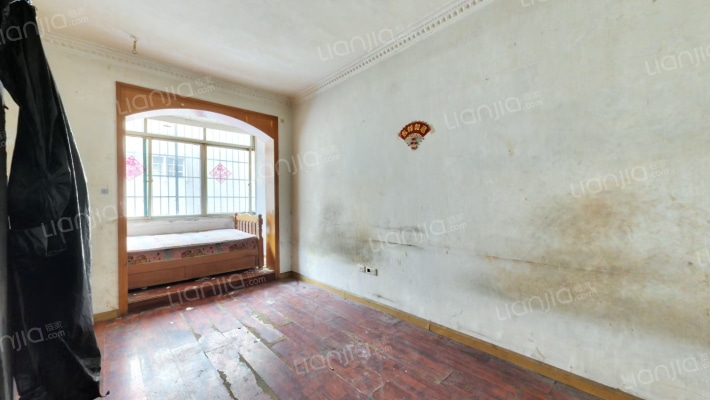 正新街20号二手房实景图