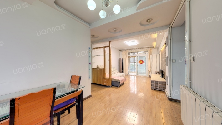 绿地国际花都二手房实景图