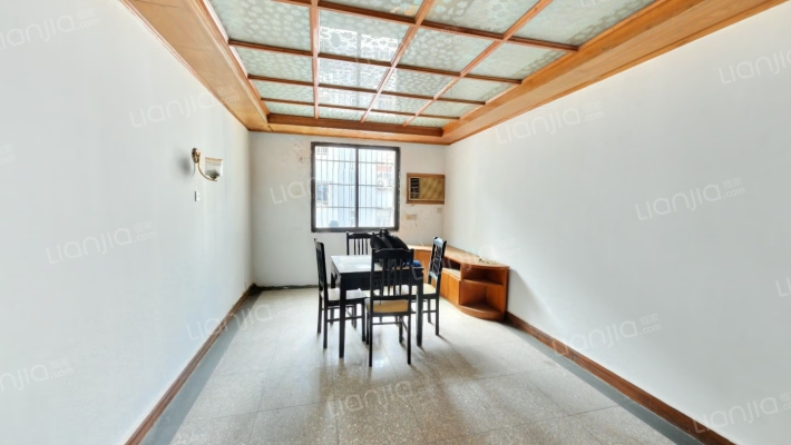 建设路二手房实景图