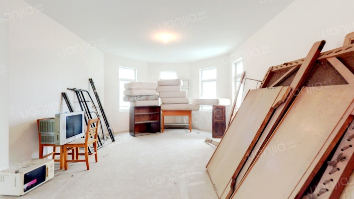 新地雅苑二手房实景图