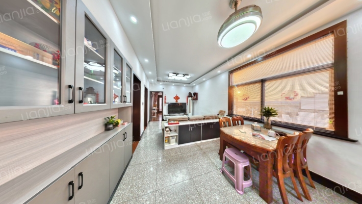 堰桥西路坛弄二手房实景图