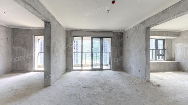 清岸名筑二手房实景图