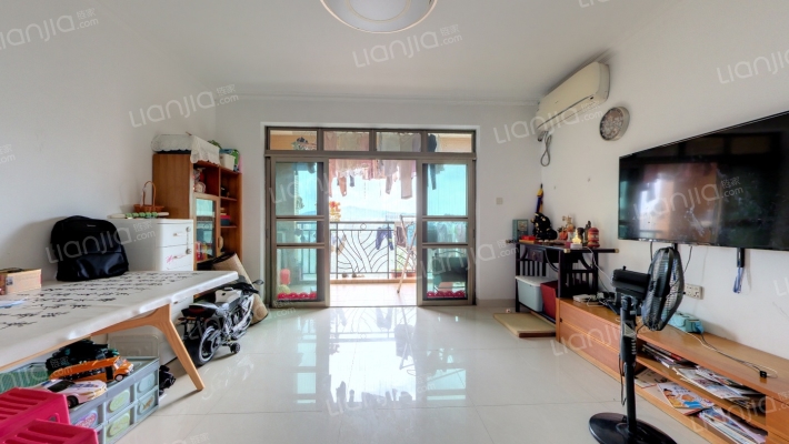 东骏豪苑二手房实景图