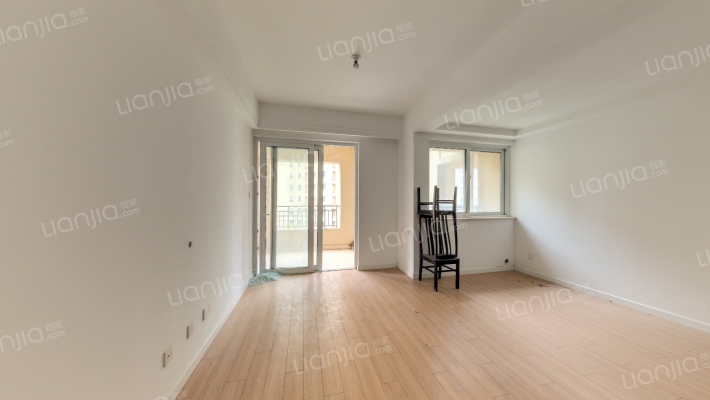 绿地长岛江风海韵二手房实景图