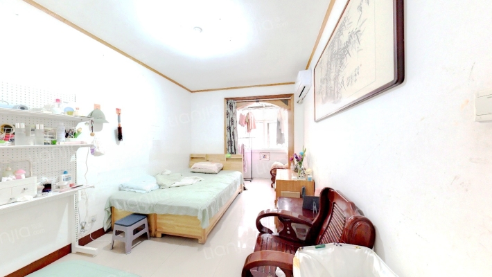 南阳路56号院二手房实景图