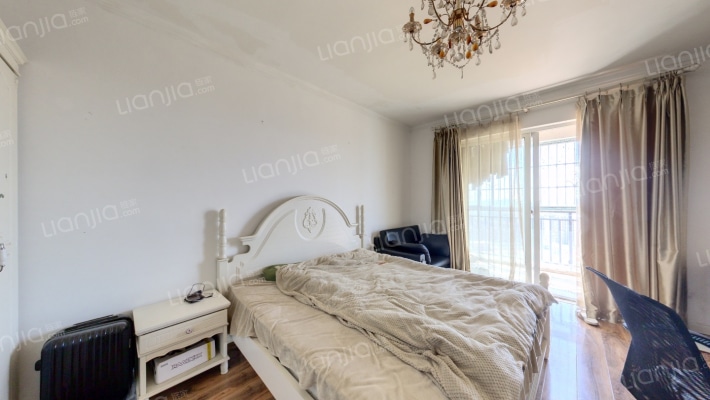 世景华庭二手房实景图