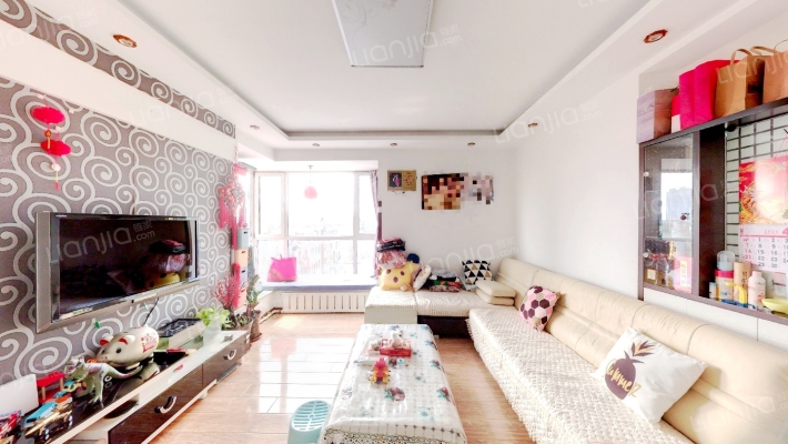 泰盈十里锦城一期二手房实景图