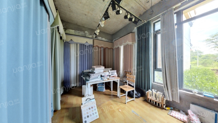 恒大健康城二期A区二手房实景图